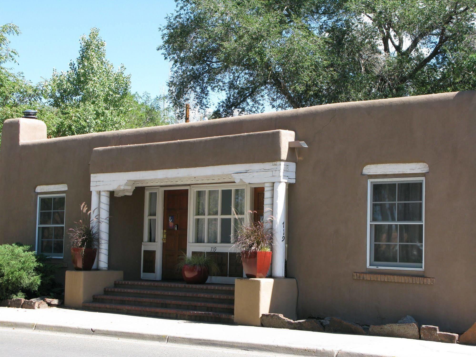 סנטה פה Casa De Tres Lunas/House Of Three Moons מראה חיצוני תמונה